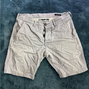 WINGS + HORNS shorts